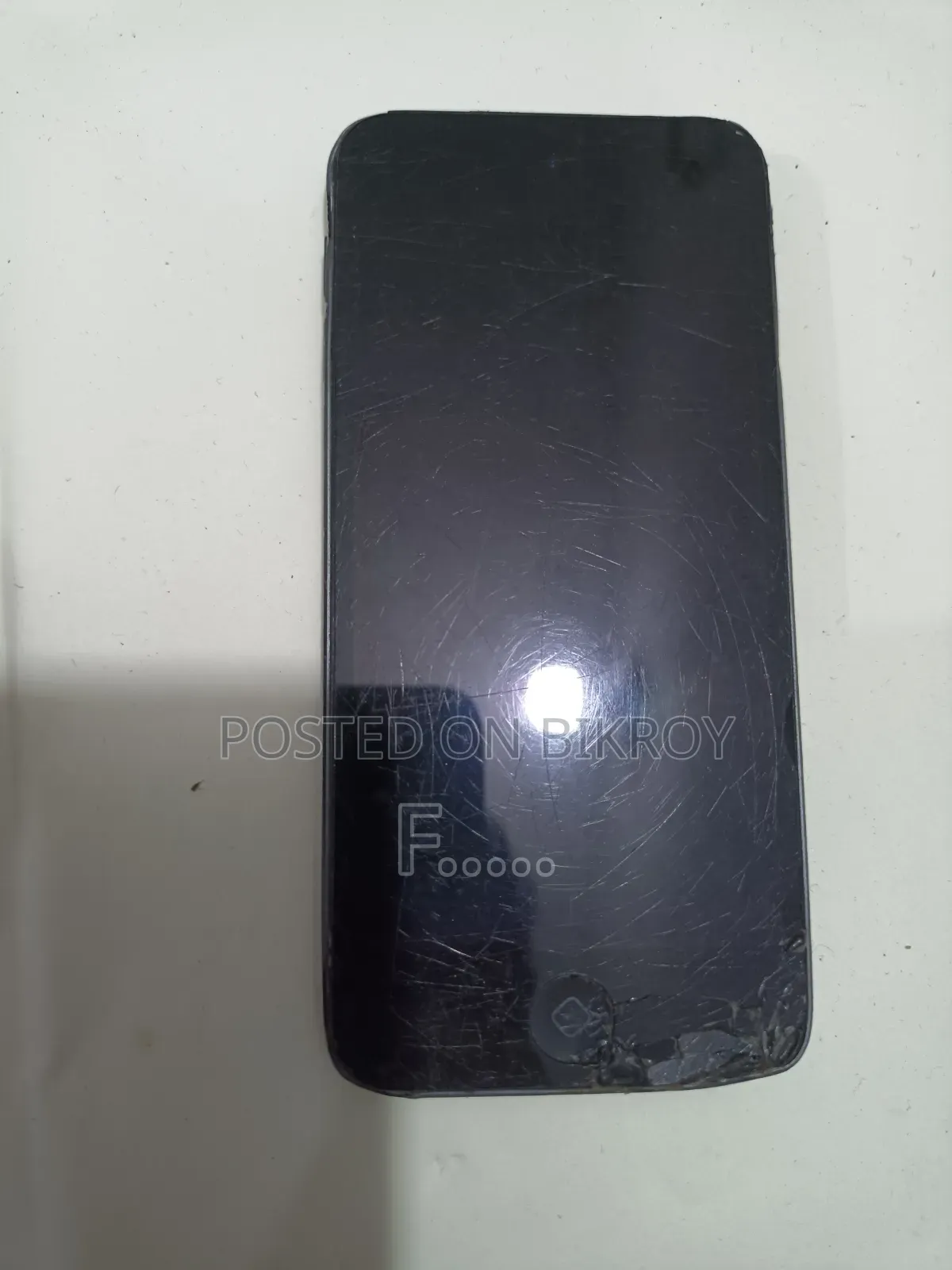 অ্যাপল ১৬ জিবি ব্ল্যাক