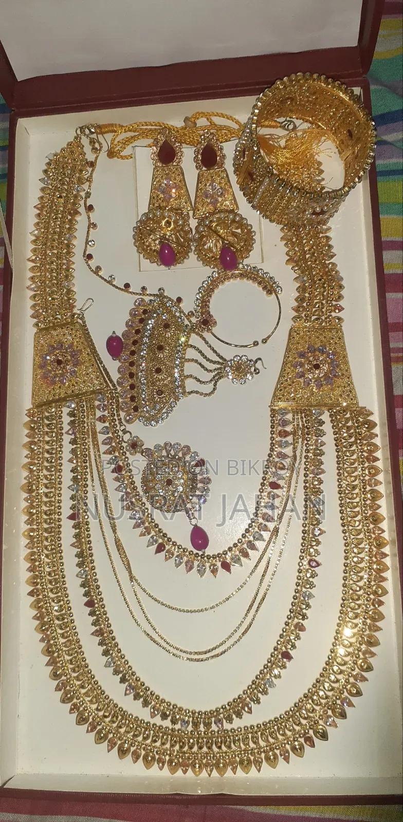 মহিলাদের জন্য বিয়ের পণ্য