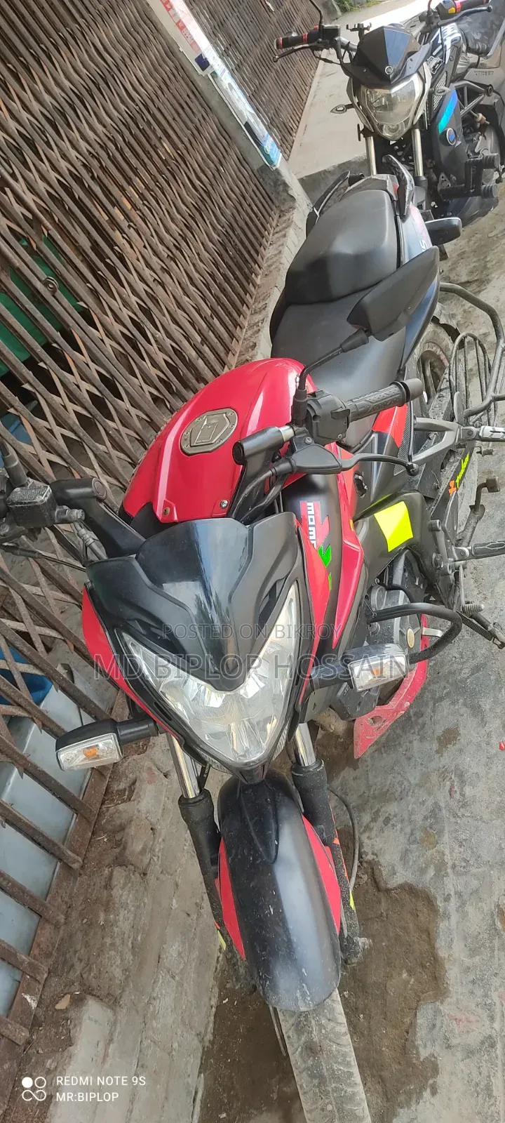 Bajaj Pulsar NS 160 2019 Red