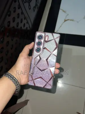 টেকনো ক্যামন ৪০ প্রো ৪জি ২৫৬ জিবি
