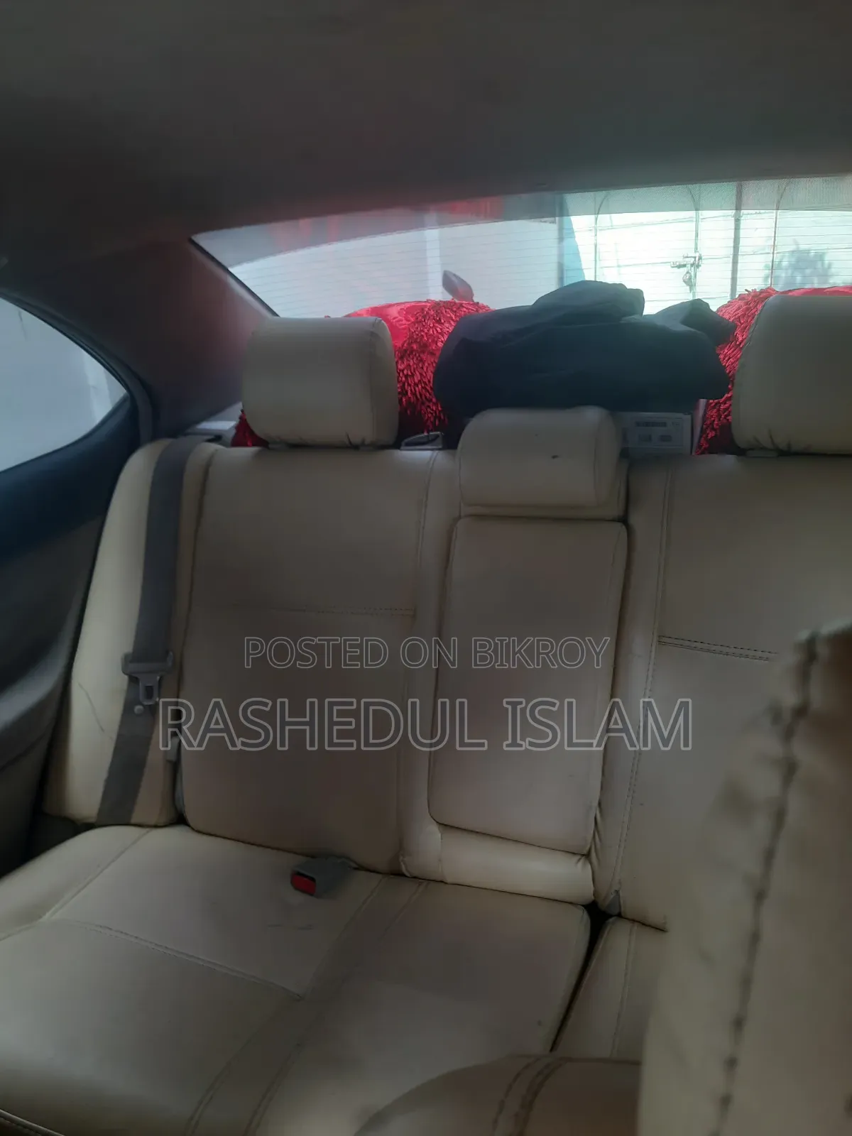 টয়োটা প্রমিও ২০০৪ সিলভার