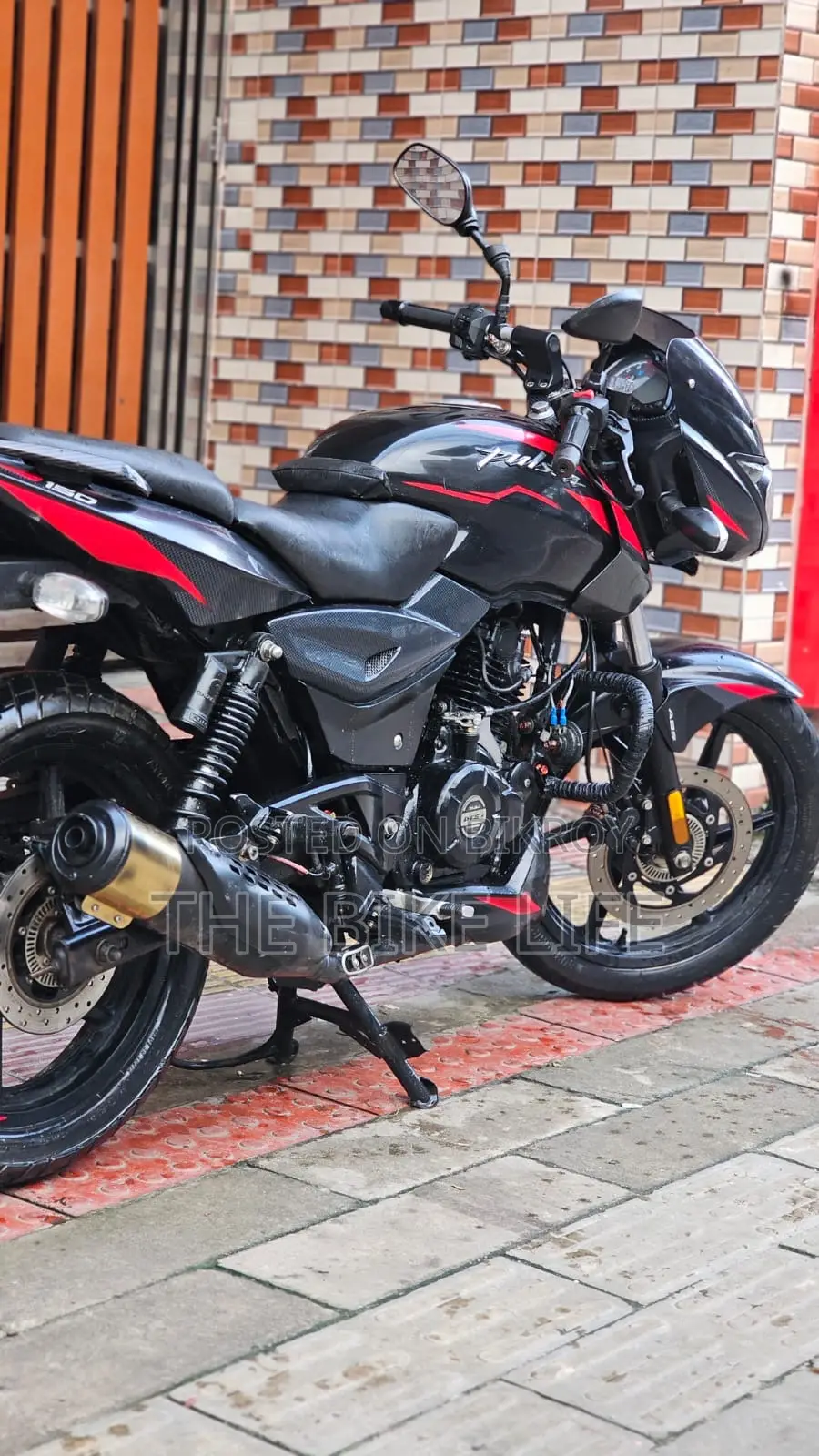 Bajaj Pulsar 150 2023 Black