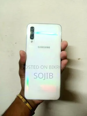Samsung Galaxy A50 128 GB White