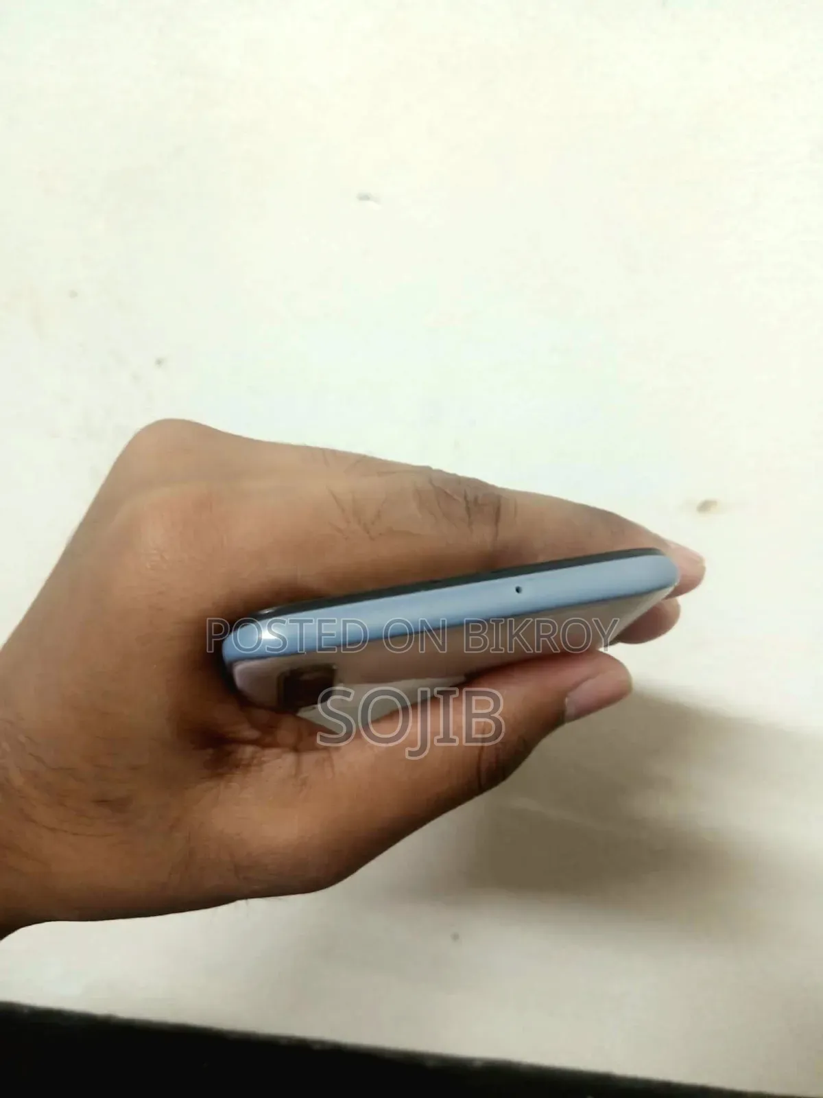 Samsung Galaxy A50 128 GB White