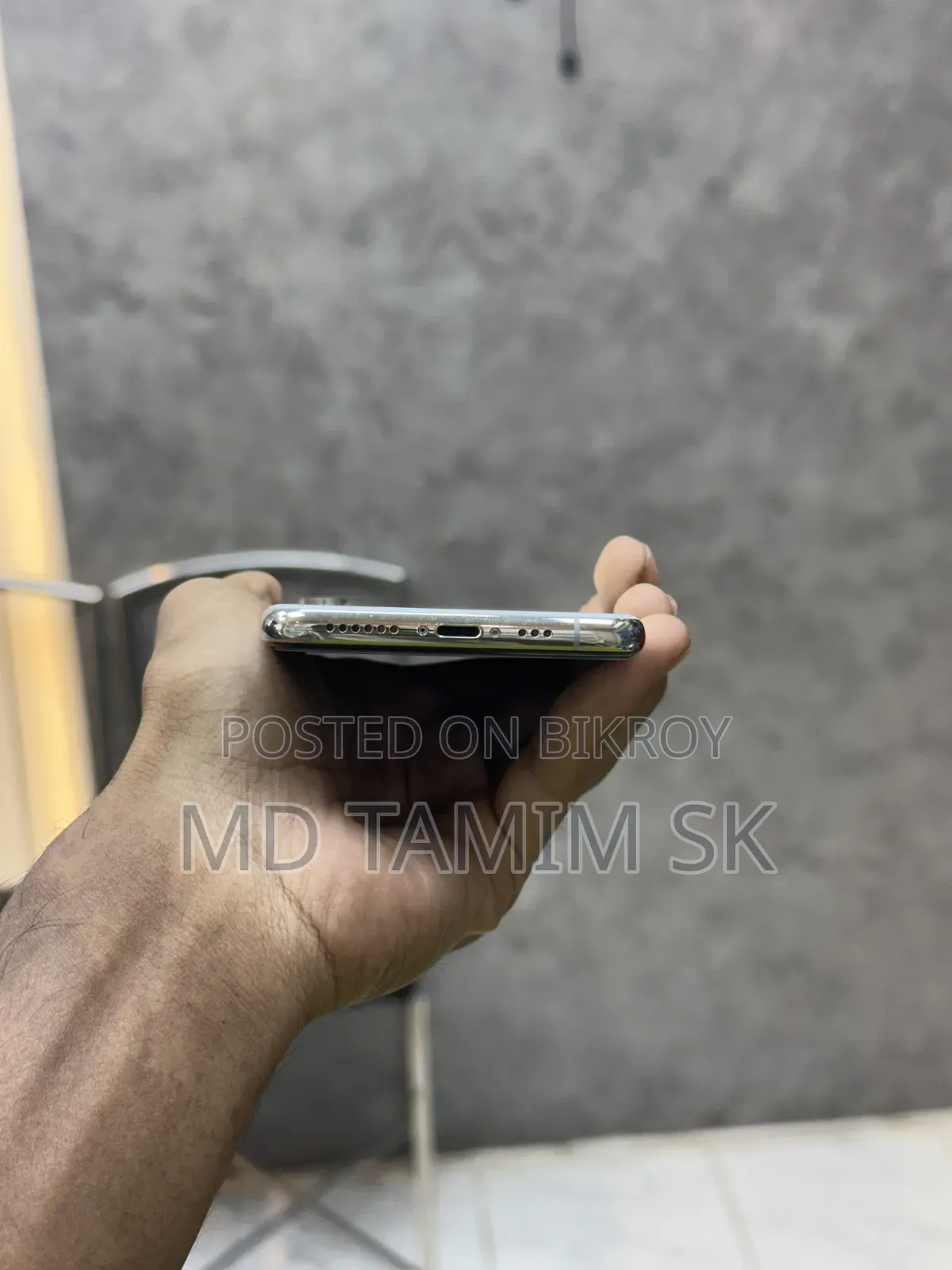 New Apple iPhone XS 256 GB White