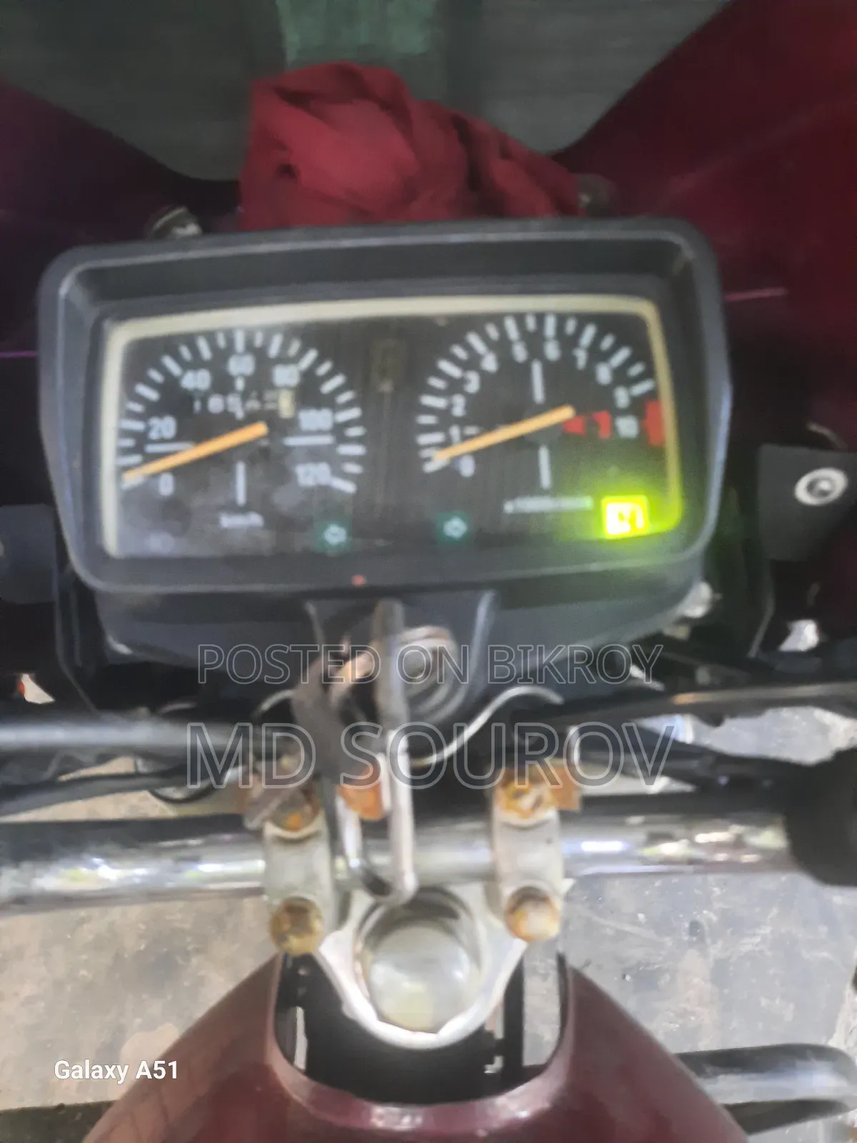 নতুন রানার এফ ১০০ - ৬এ ২০২২ লাল