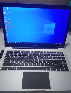 Laptop 4GB Intel Celeron SSD 256GB