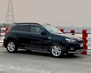 Mitsubishi ASX 2.0 2011 Black