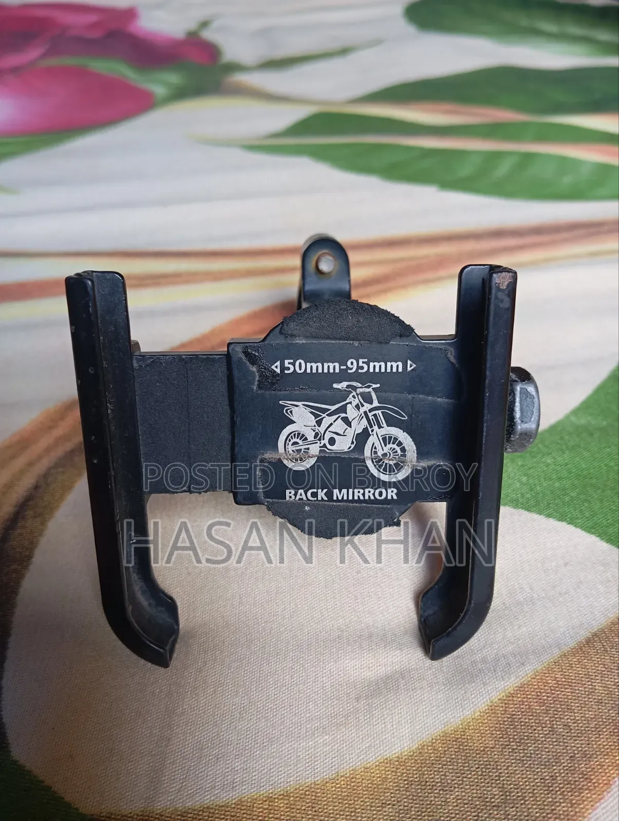 Helmet and Mobile Stand