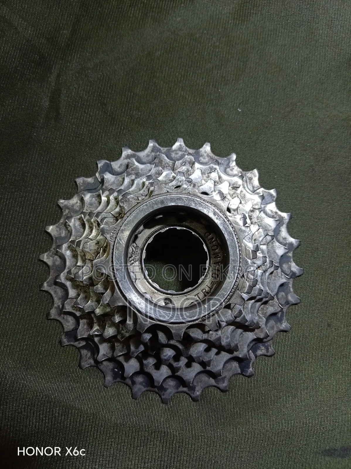 10 Months Used Freewheel 8 Speed (3 Teeth Broken)