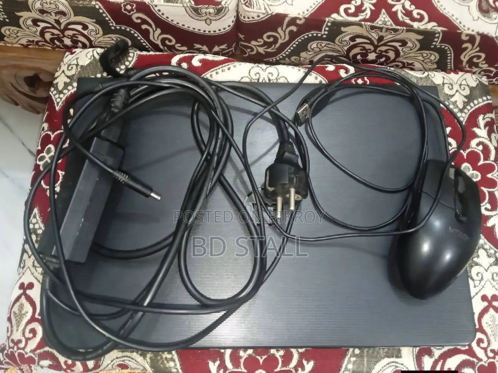 Laptop Dell Inspiron 15 8GB Intel Core i3 HDD 500GB