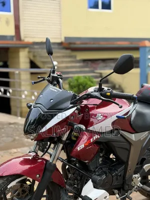 সুজুকি জিক্সার ২০২৩