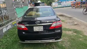 টয়োটা প্রিমো ২০১১ মেরুন
