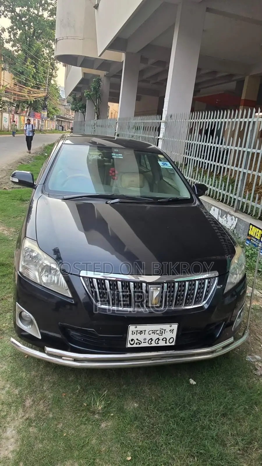 Toyota Premio 2011 Maroon