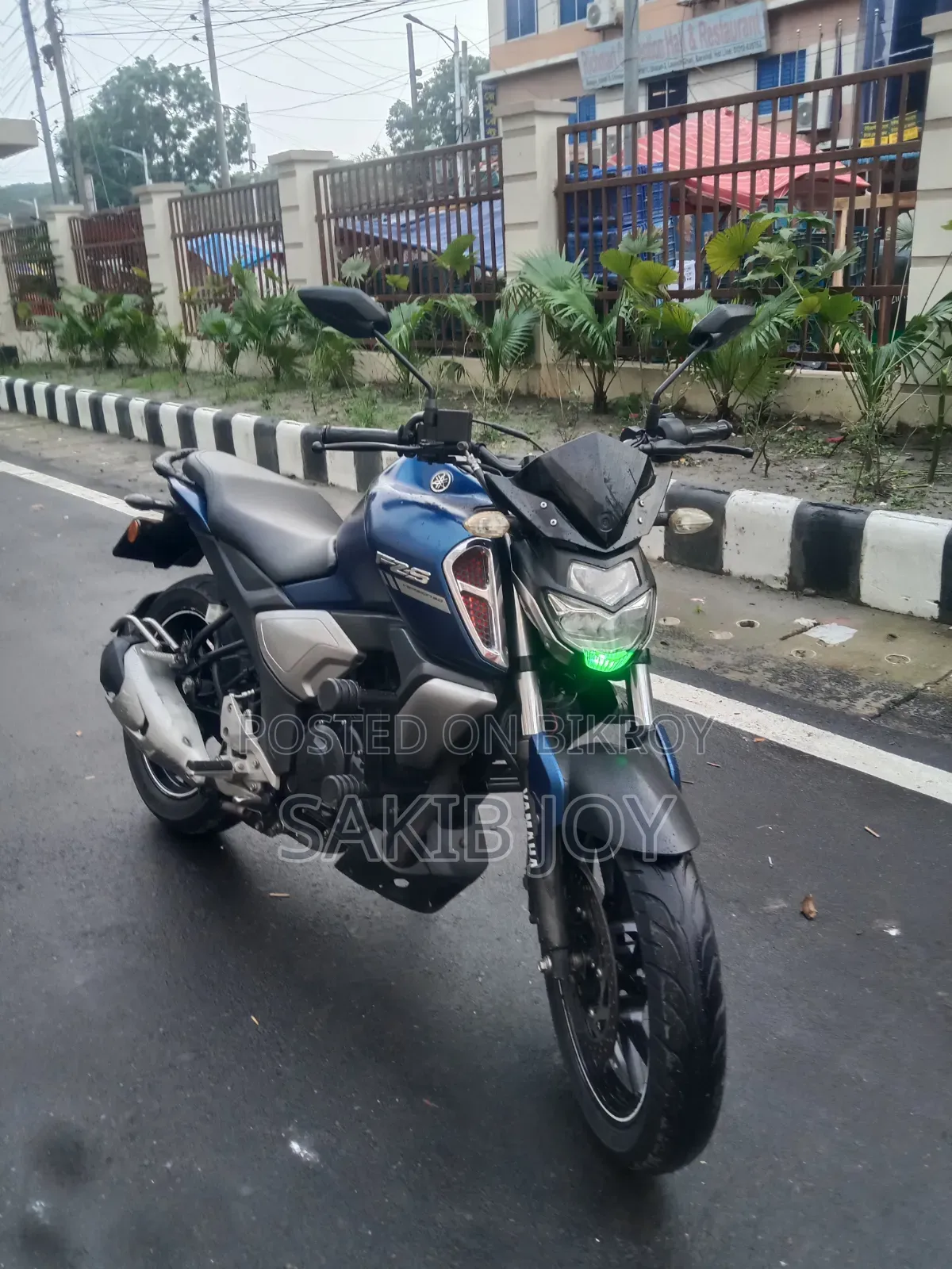 Yamaha FZS V3 2022 Blue