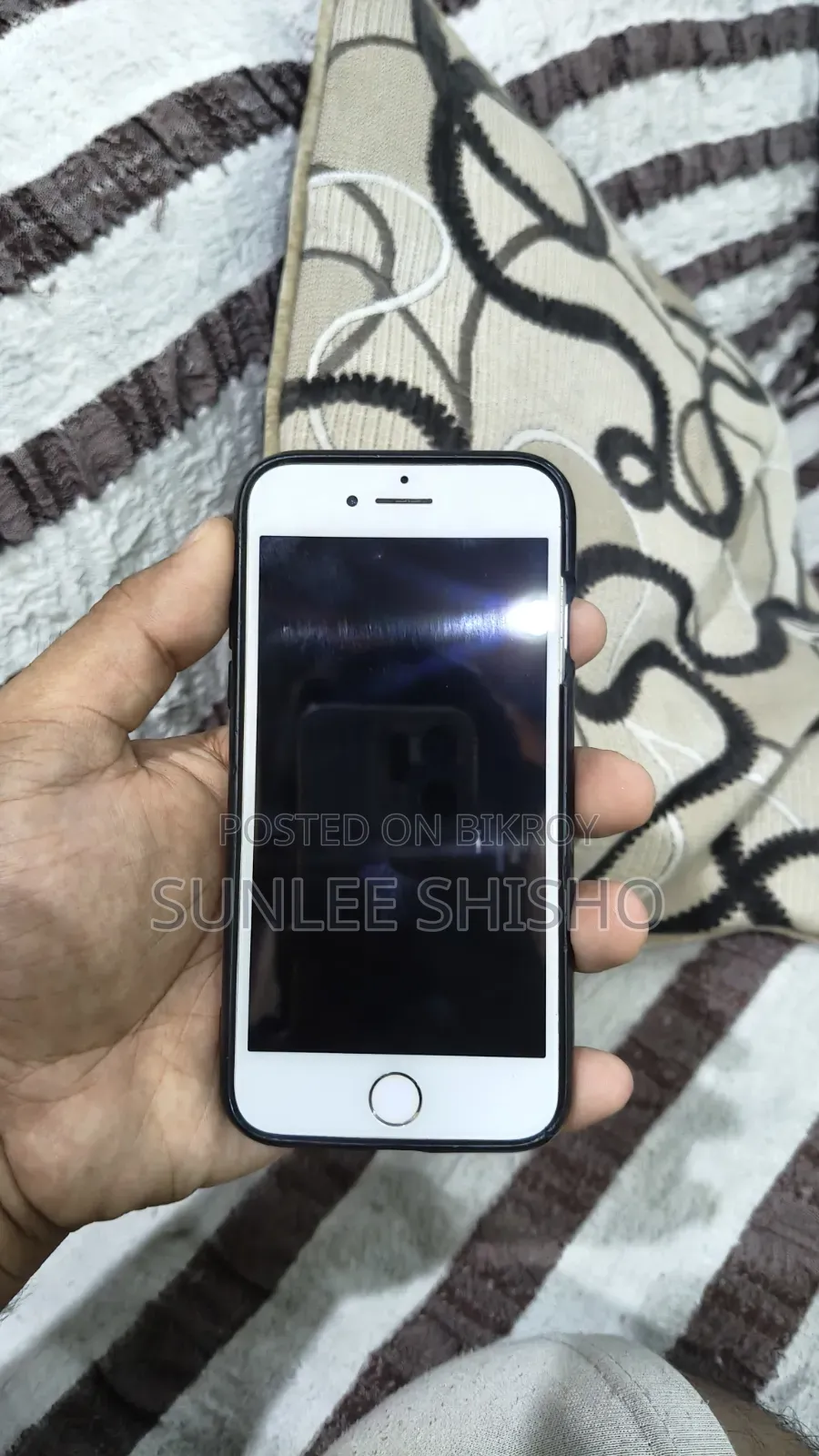 অ্যাপল আইফোন ৭ ৩২ জিবি গ্রে