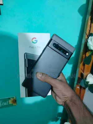 ইএল ৮ জিবি কালো
