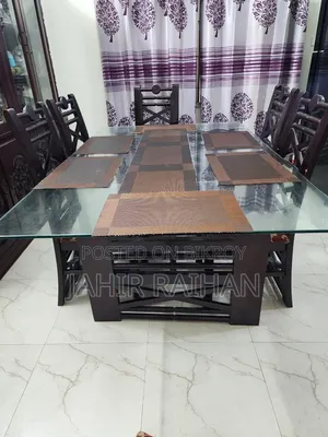গ্লাস টপ কাঠের ডাইনিং টেবিল