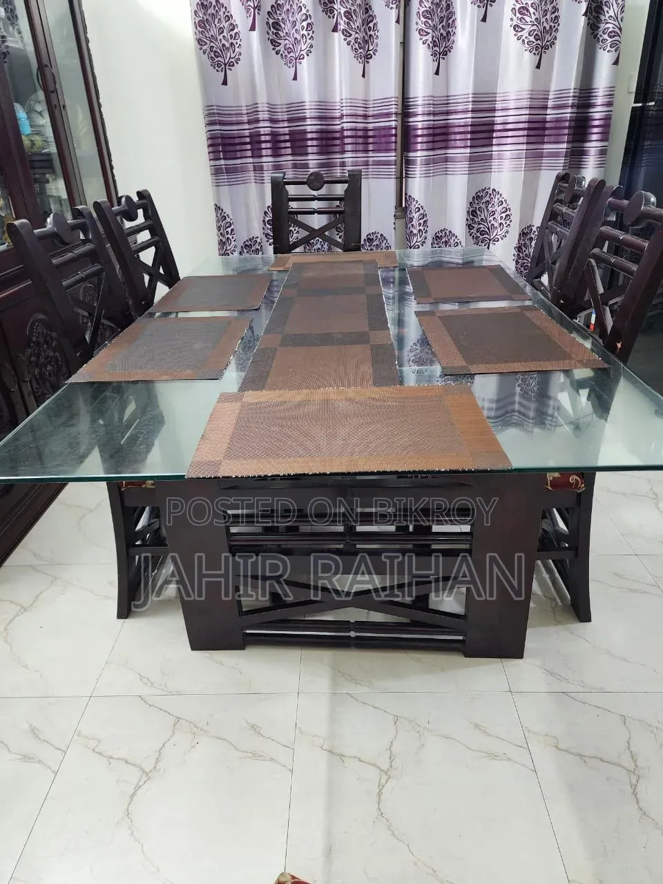 গ্লাস টপ কাঠের ডাইনিং টেবিল
