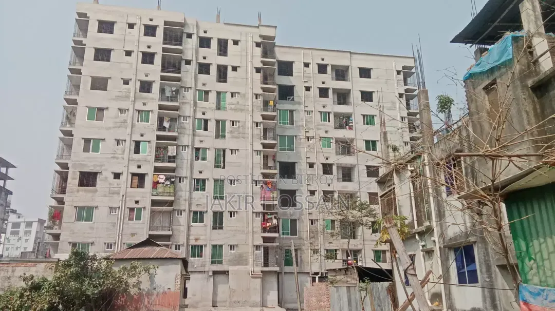 Furnished 3-bedroom Apartment in Hossain Tower, Uttara for Rent