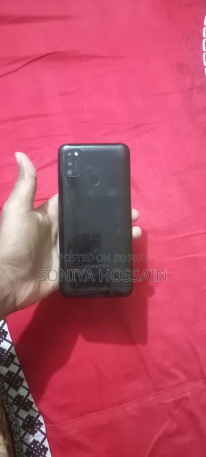 Samsung Galaxy M21 128 GB Black