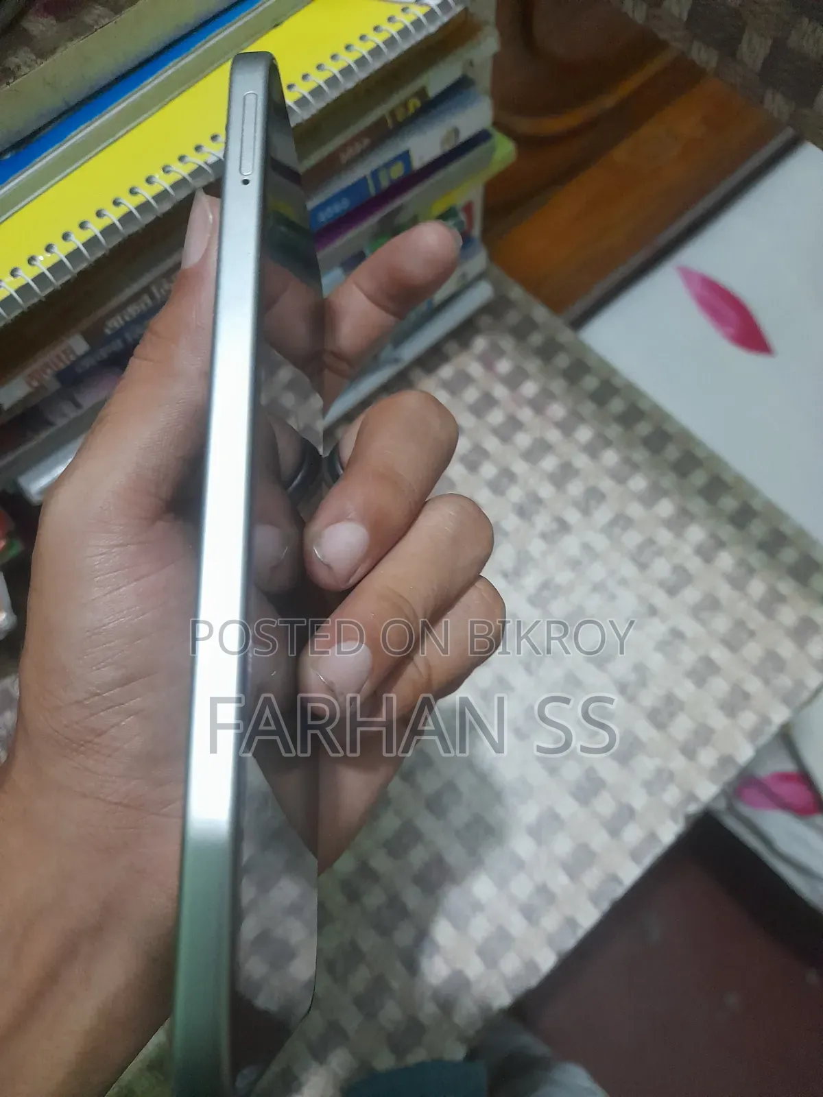 Tecno Spark 40 Pro 128 GB Silver