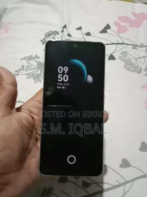 ভিভো ওয়াই৪০০ ২৫৬ জিবি হোয়াইট