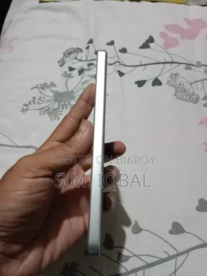 ভিভো ওয়াই৪০০ ২৫৬ জিবি হোয়াইট