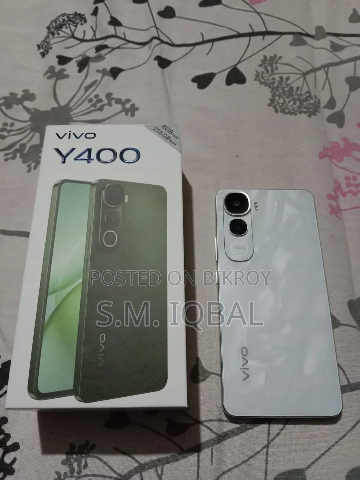 ভিভো ওয়াই৪০০ ২৫৬ জিবি হোয়াইট
