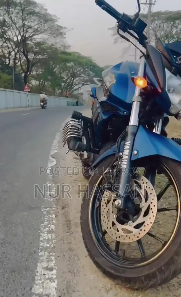 Yamaha FZ 2024 Blue