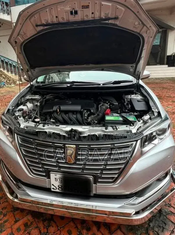 Toyota Premio 1.5 Front-Wheel Drive 2018 Silver