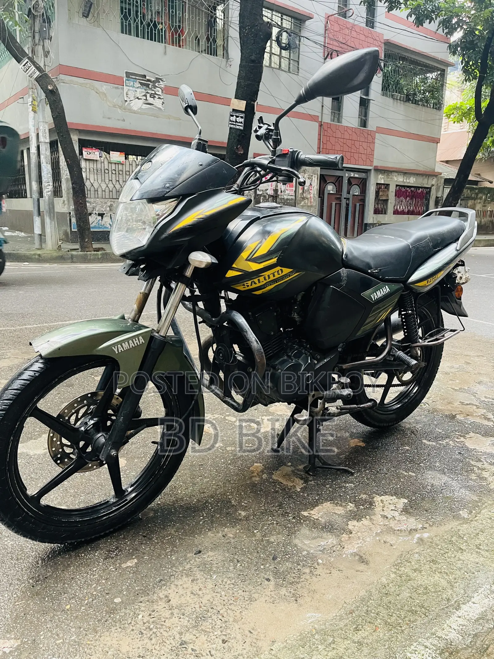 ইয়ামাহা স্যালুটো ১২৫ ২০২০ কালো
