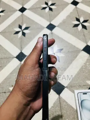 Apple iPhone 15 128 GB Black