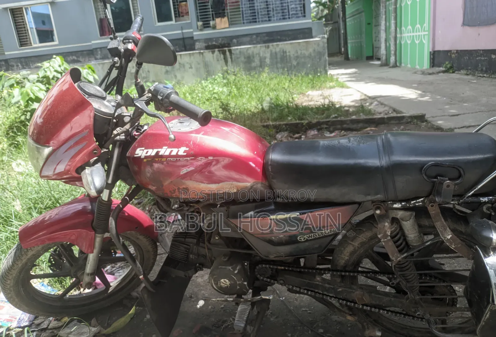 ওয়ালটন ক্রুজ ২০১০ লাল