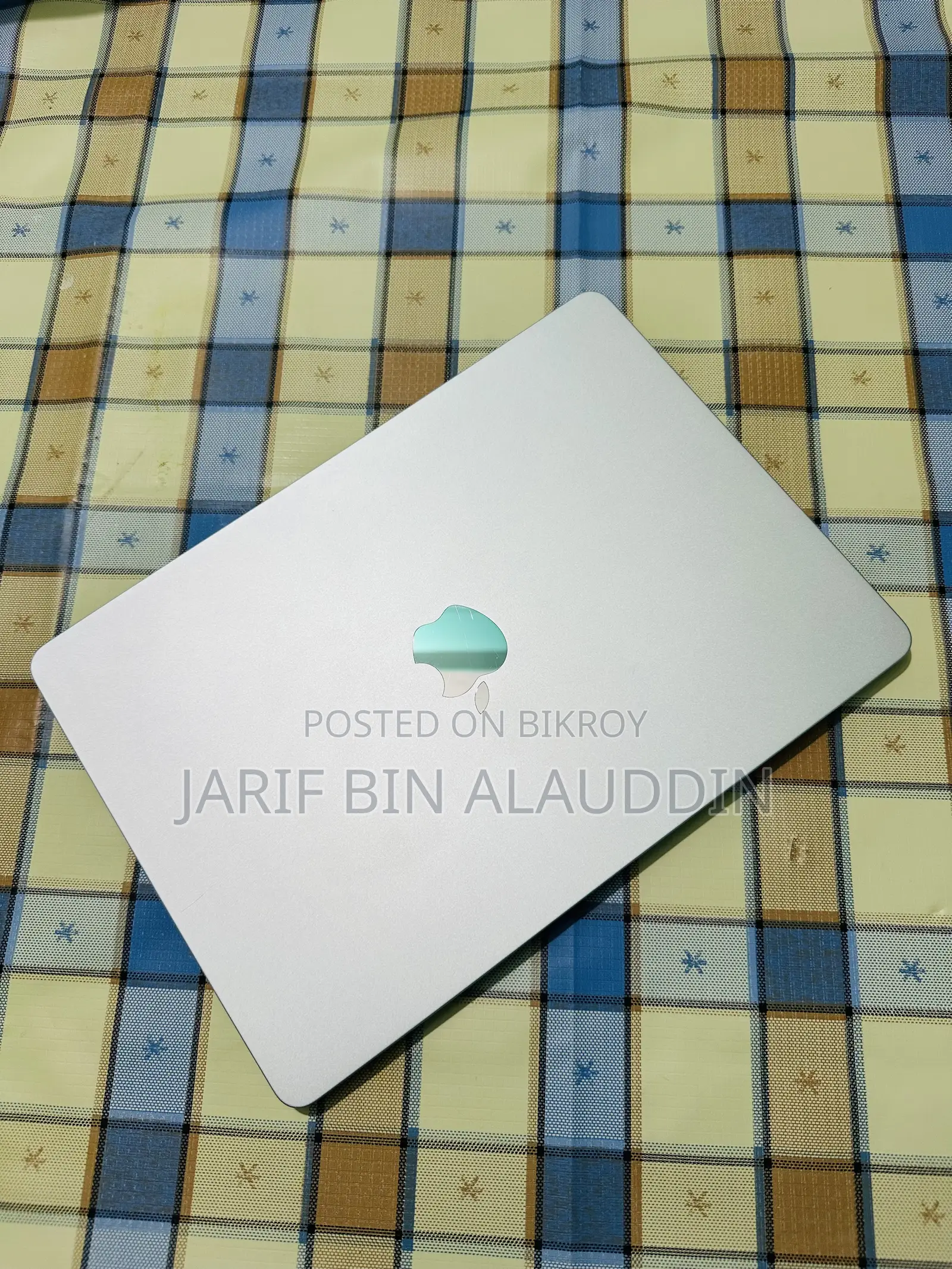 Laptop Apple MacBook Air 2022 M2 16GB Apple M2 SSD 256GB