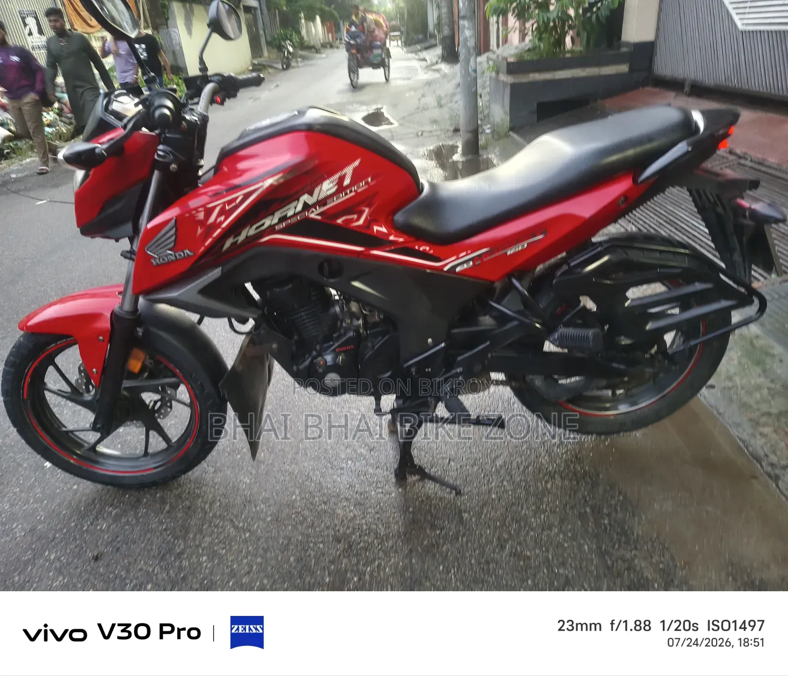 Honda Hornet 2018 Red