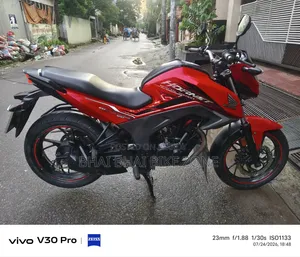 Honda Hornet 2018 Red