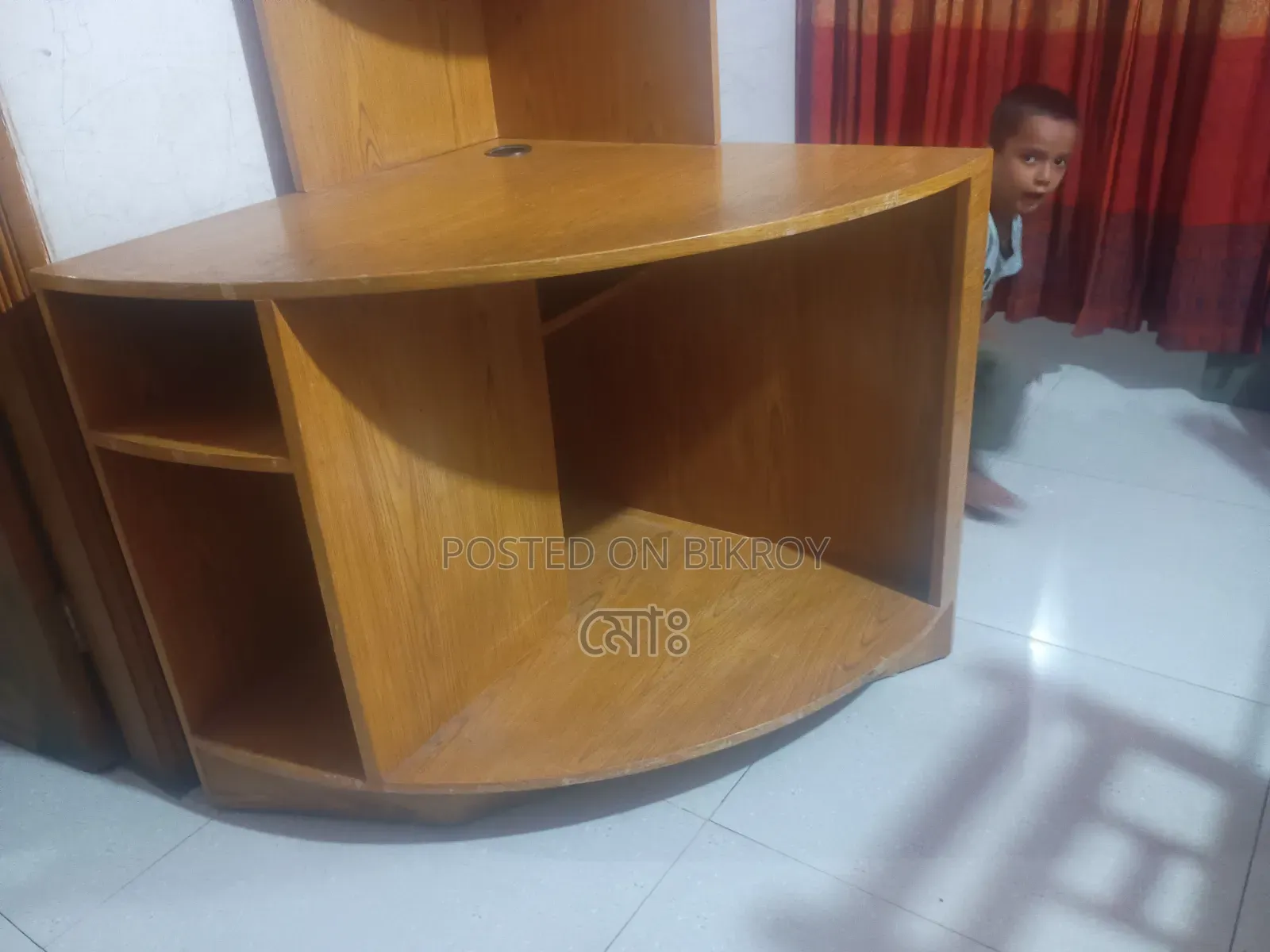 Reading Computer Table