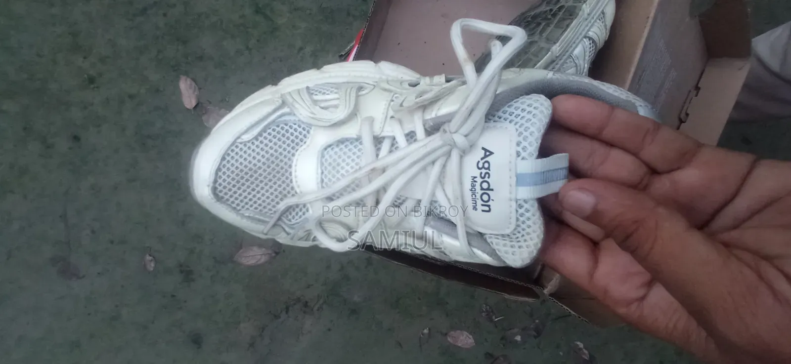 Shoes for sale, a pair of MagicTime AGSDON (奥古狮登) brand shoes
