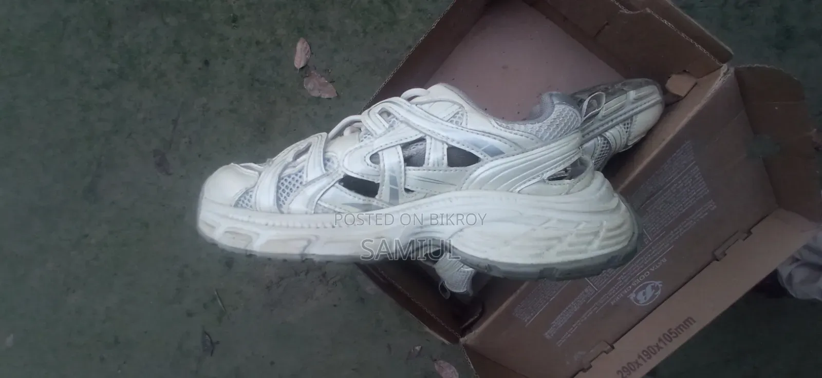 Shoes for sale, a pair of MagicTime AGSDON (奥古狮登) brand shoes