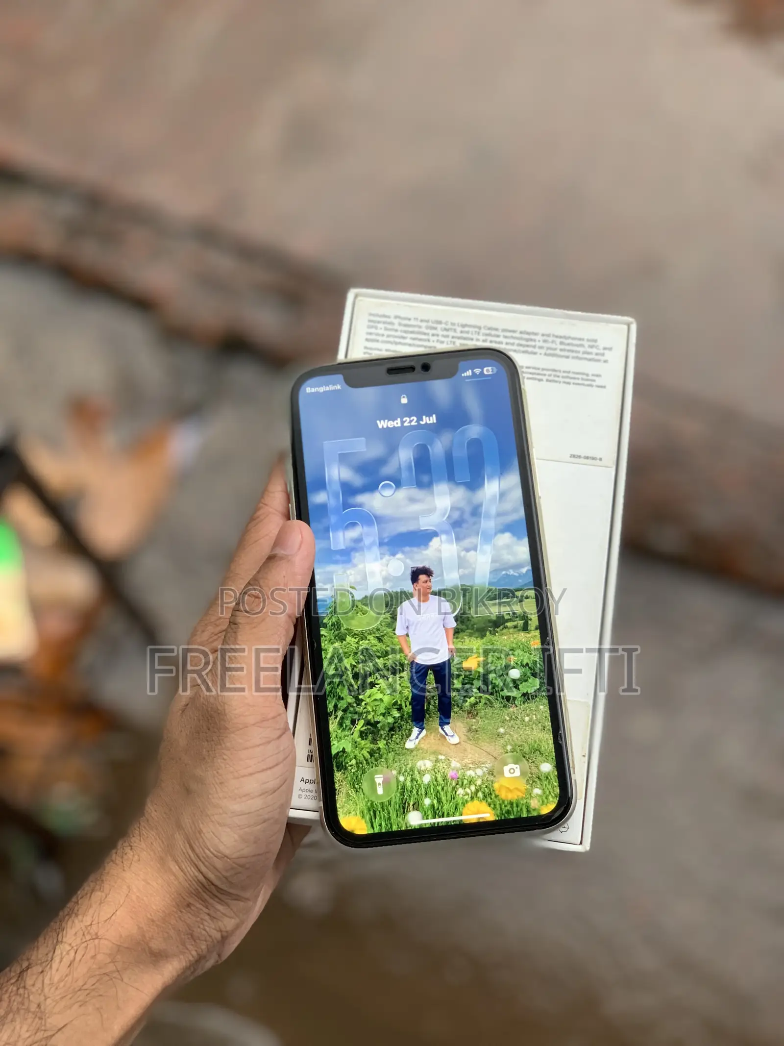 অ্যাপল আইফোন ১১ ৬৪ জিবি হোয়াইট