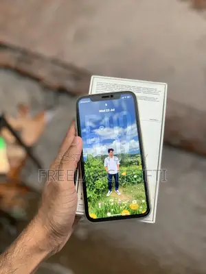 অ্যাপল আইফোন ১১ ৬৪ জিবি হোয়াইট