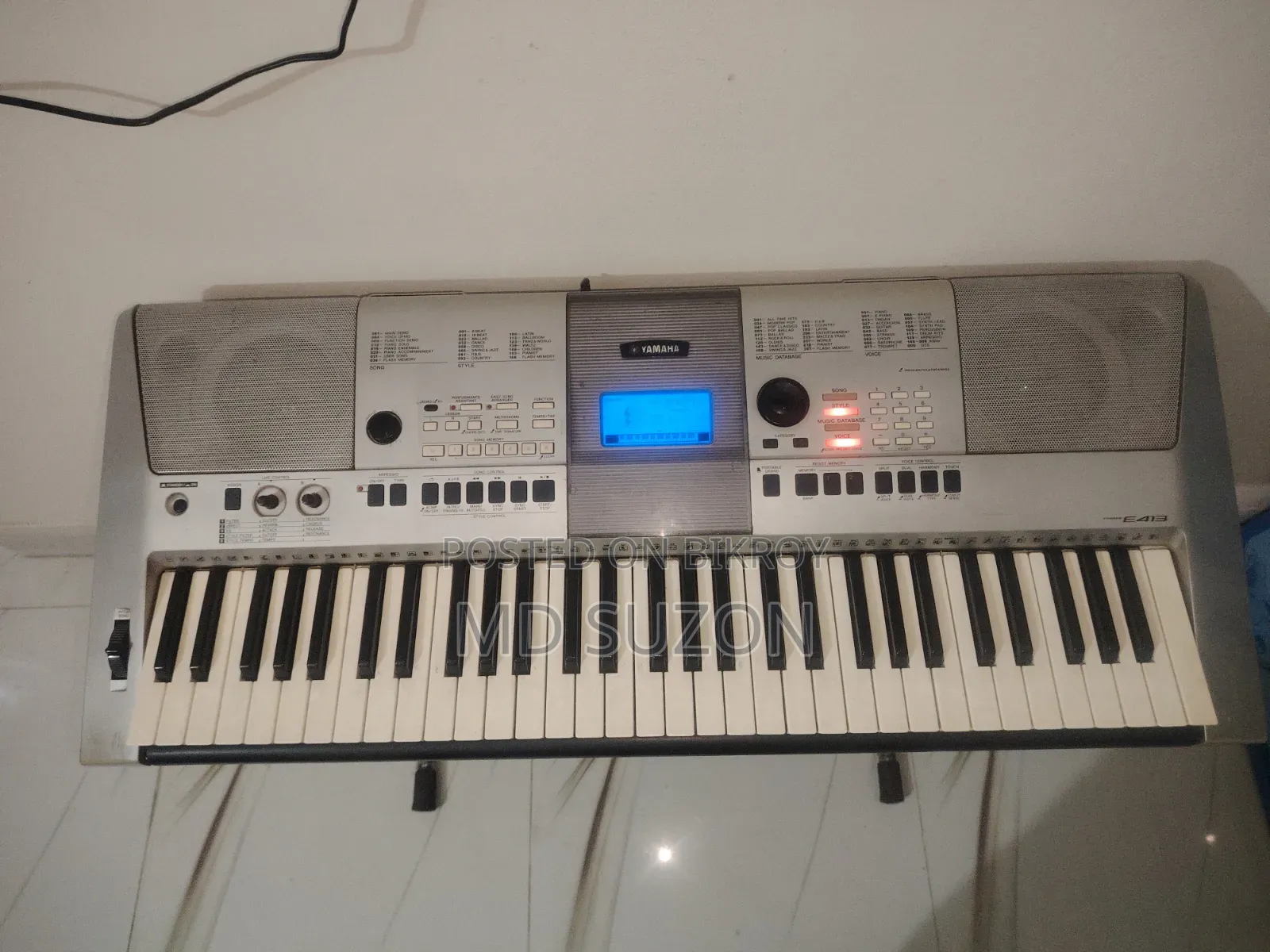 Yamaha psrE413 Electric Keyboard