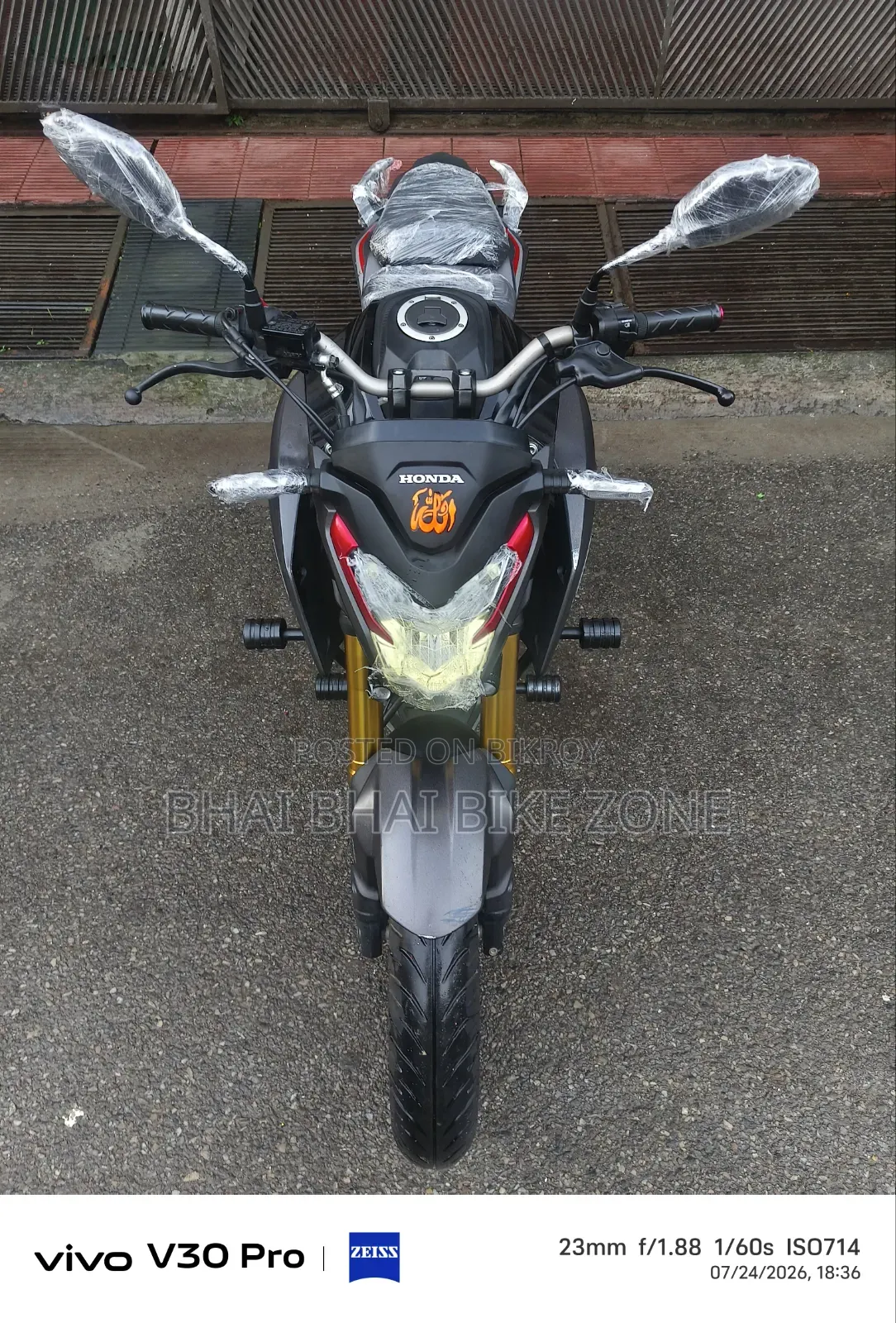 Honda Hornet 2.0 2025 Black