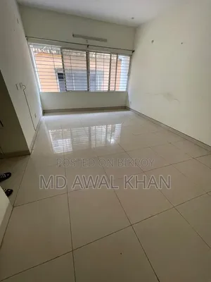 পান্থপথে ৩ বেডরুমের অ্যাপার্টমেন্ট বিক্রয়ের জন্য