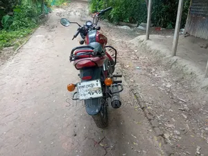 Mahindra Centuro 2016 Red