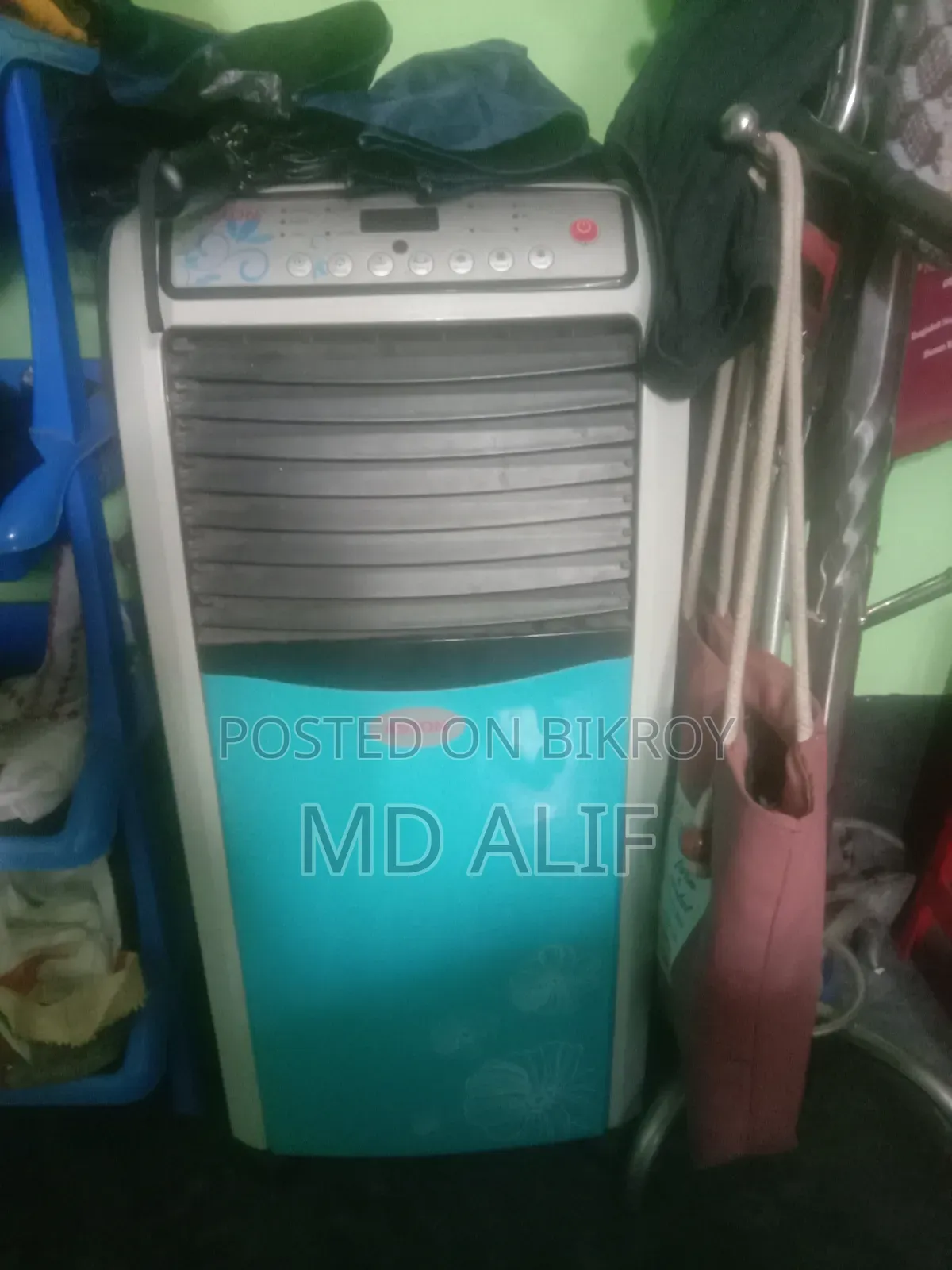 ইয়ার কুলার