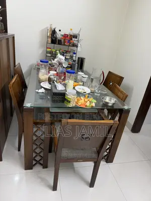Hatil 6 Seater Dining Table