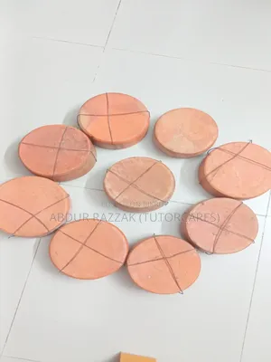 পাখির খাবার বাটি