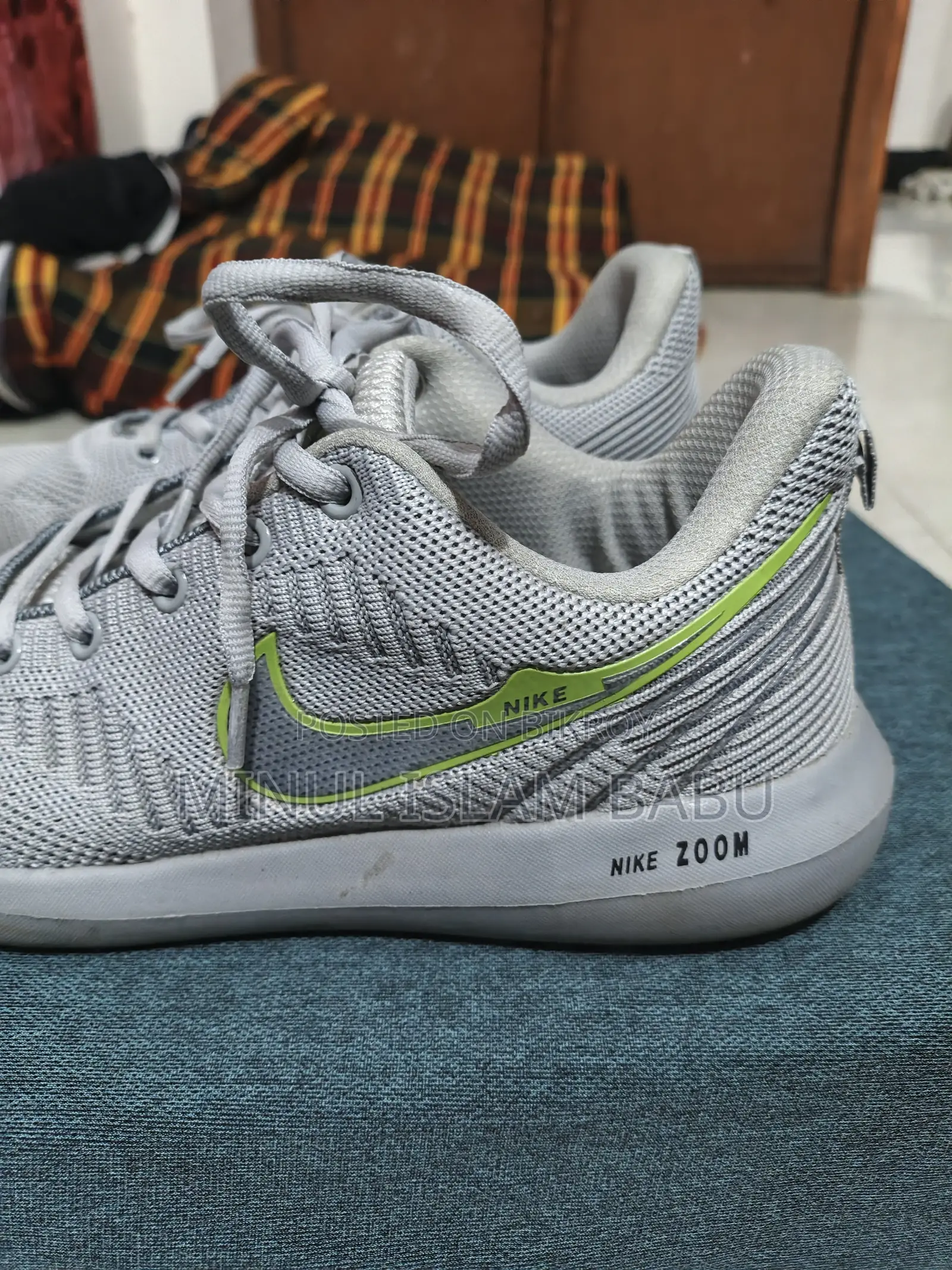 Nike Zoom Shoes – Fresh Condition | For Sale